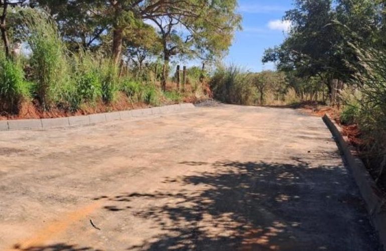 asfalto comunidade rural